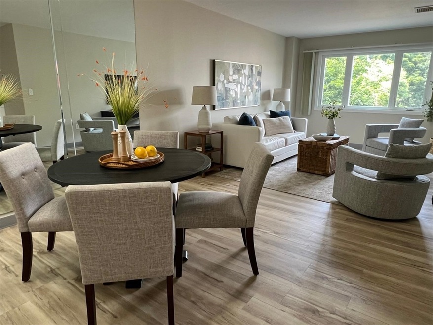 35 Des Moines Rd unit 203, Quincy, MA 02169 - photo 1