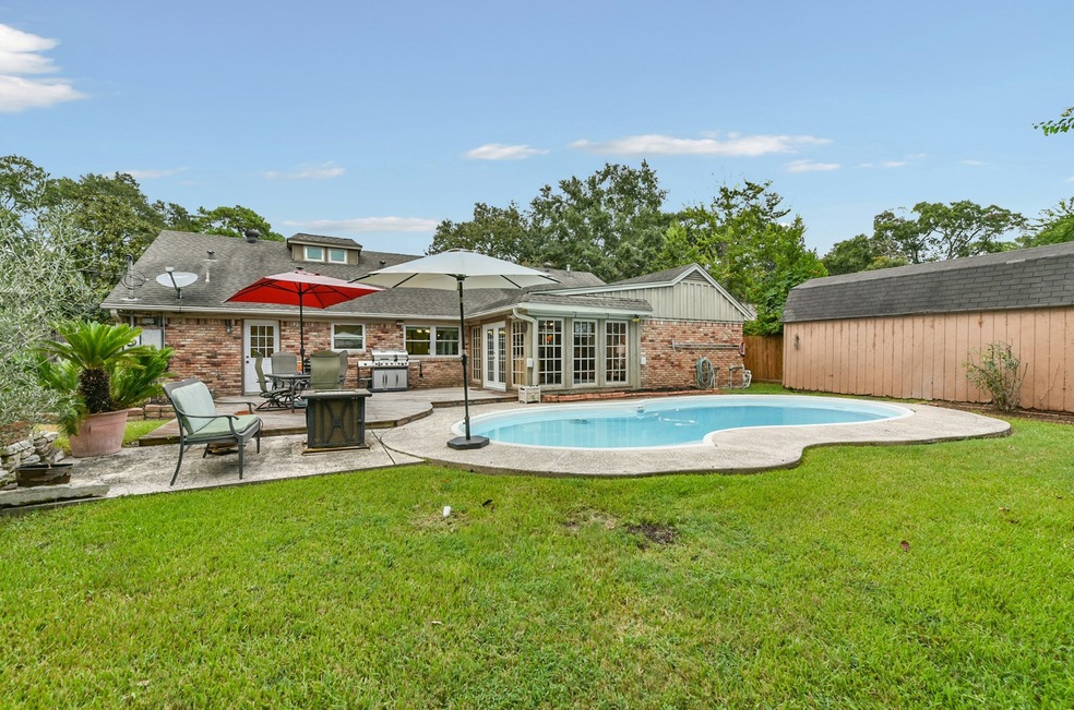 1507 Lehman St, Houston, TX 77018 - photo 1