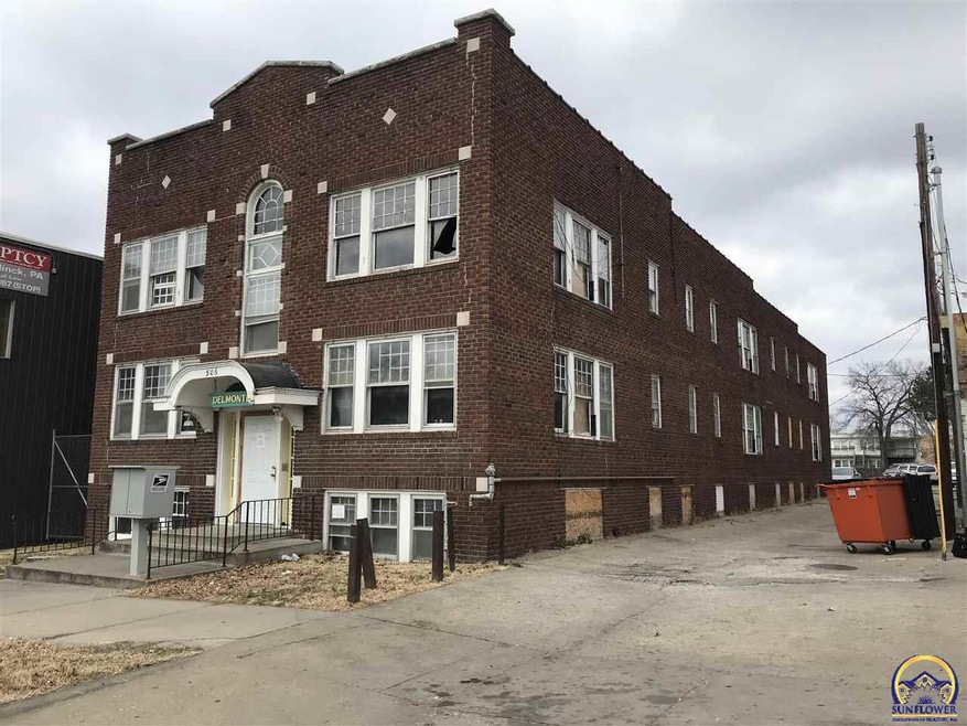506 SW 6th Ave unit s 1-15, Topeka, KS 66603 - photo 1