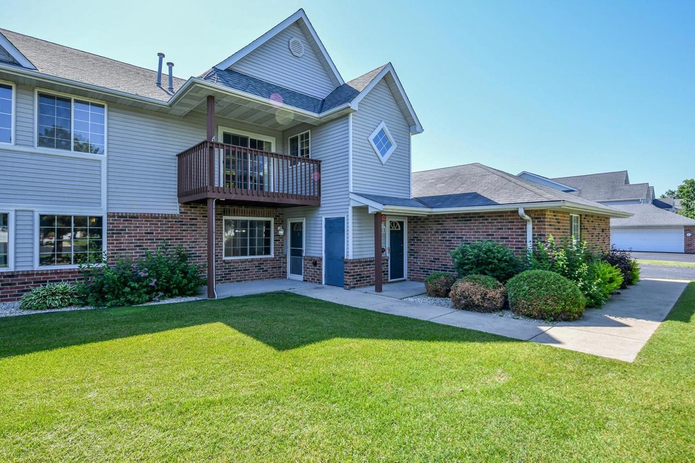 160 W. Aspen Ct. #3