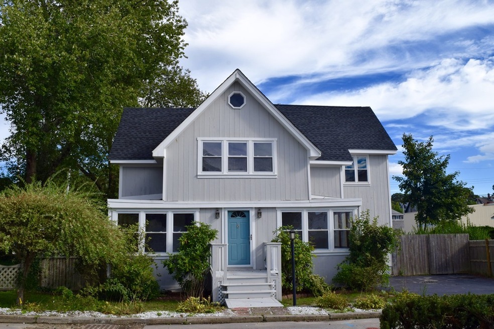 22 Maple St, Wareham, MA 02571 - photo 1