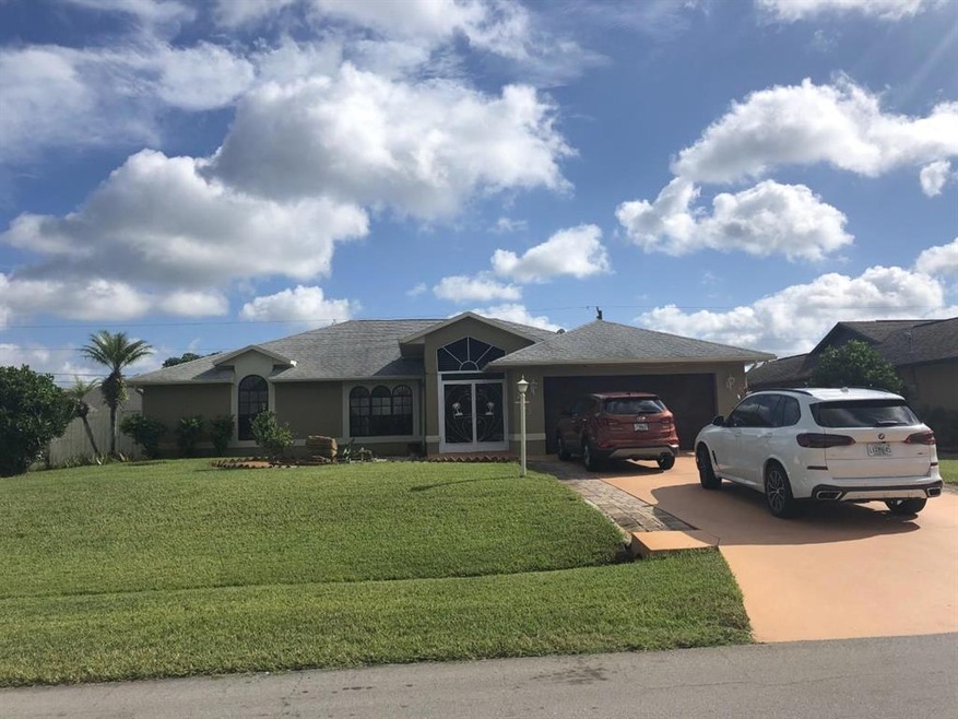 2013 SW Morelia Ln, Port Saint Lucie, FL 34953 - photo 1