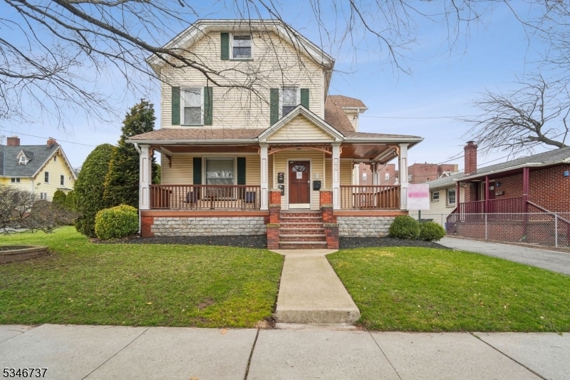 44 Elm St unit 2, Montclair, NJ 07042 - photo 1