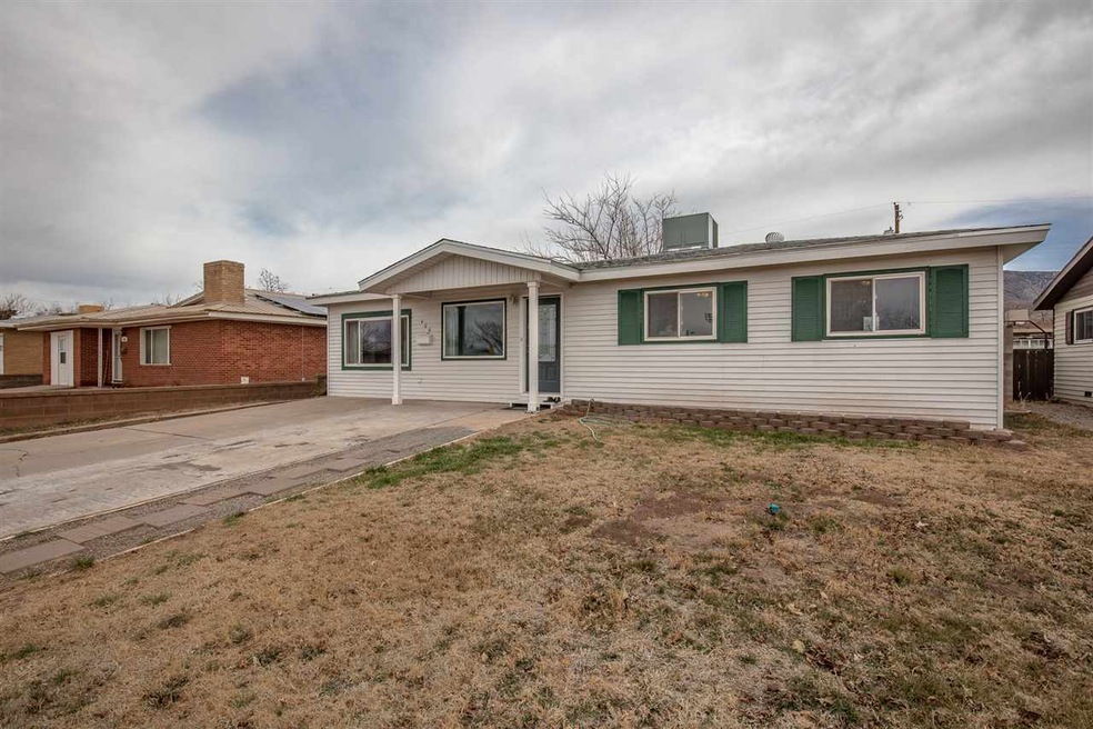 406 Utah Ave, Alamogordo, NM 88310 - photo 1