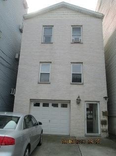 137 Morris St unit Triplex, Jersey City, NJ 07302 - photo 1