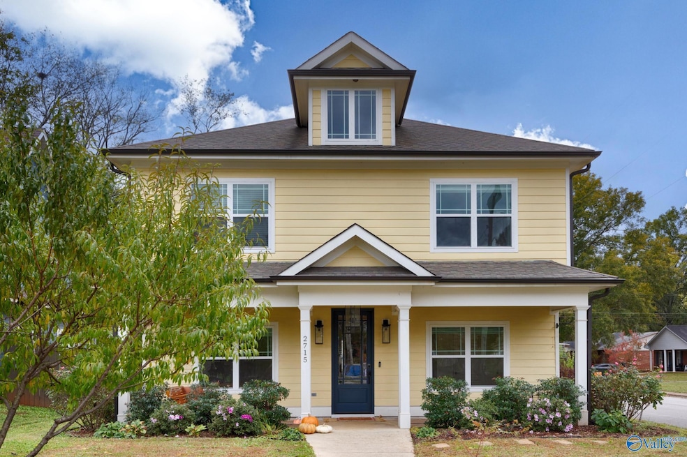 2715 7th Ave SW, Huntsville, AL 35805 - photo 1