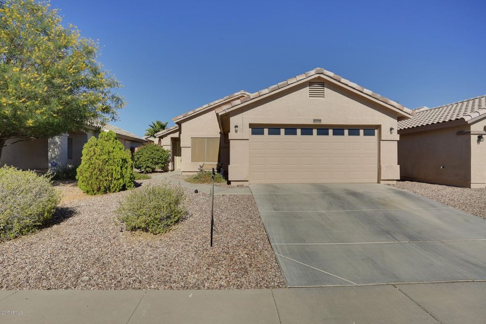 Front_Of_Home_3