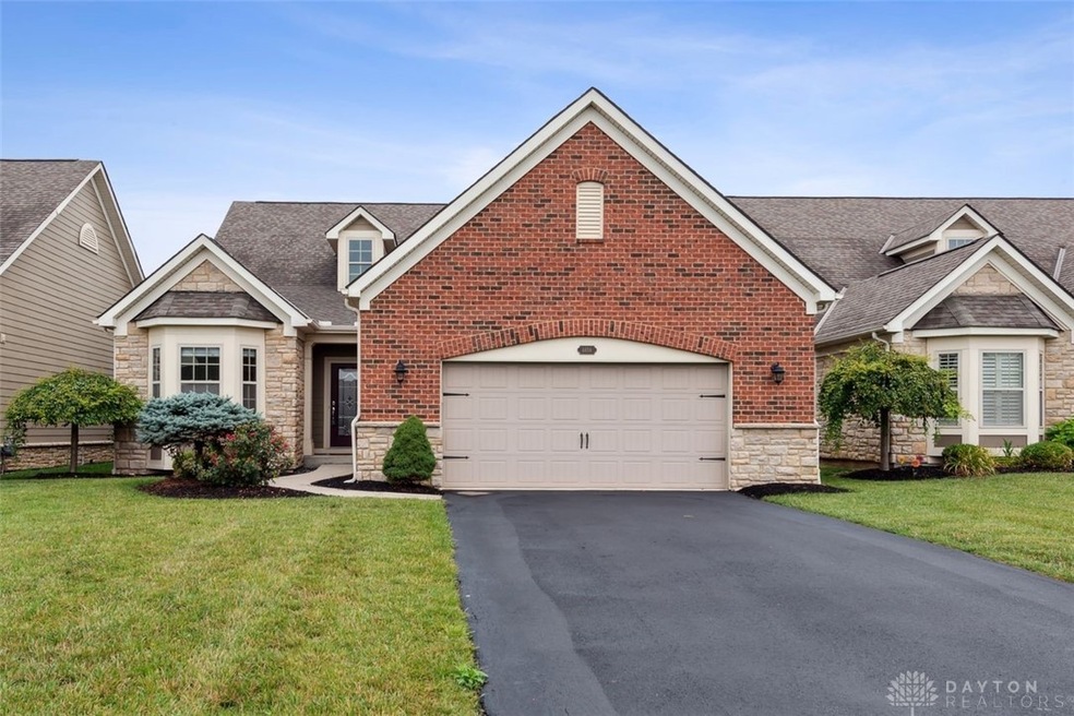 6658 Liberty Cir, Liberty Township, OH 45069 - photo 1