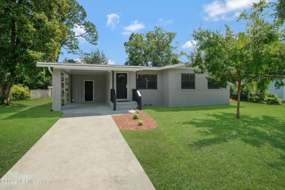 6328 Sauterne Dr, Jacksonville, FL 32210 - photo 1