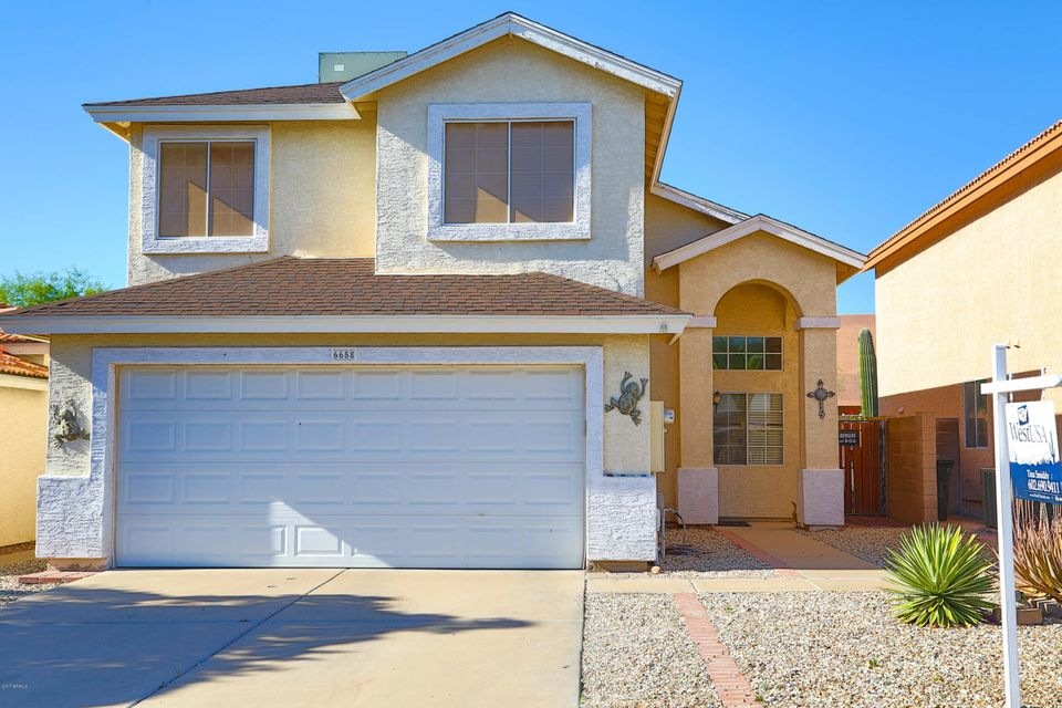 Beautiful home, 2 car garage