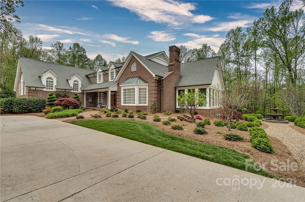 3302 Camden Rd, Statesville, NC 28625 - photo 1