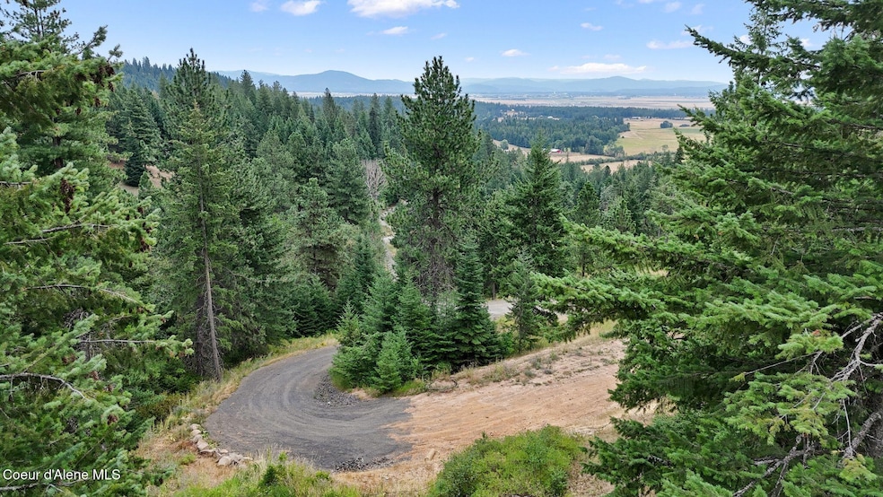 5 Acres with Private Road