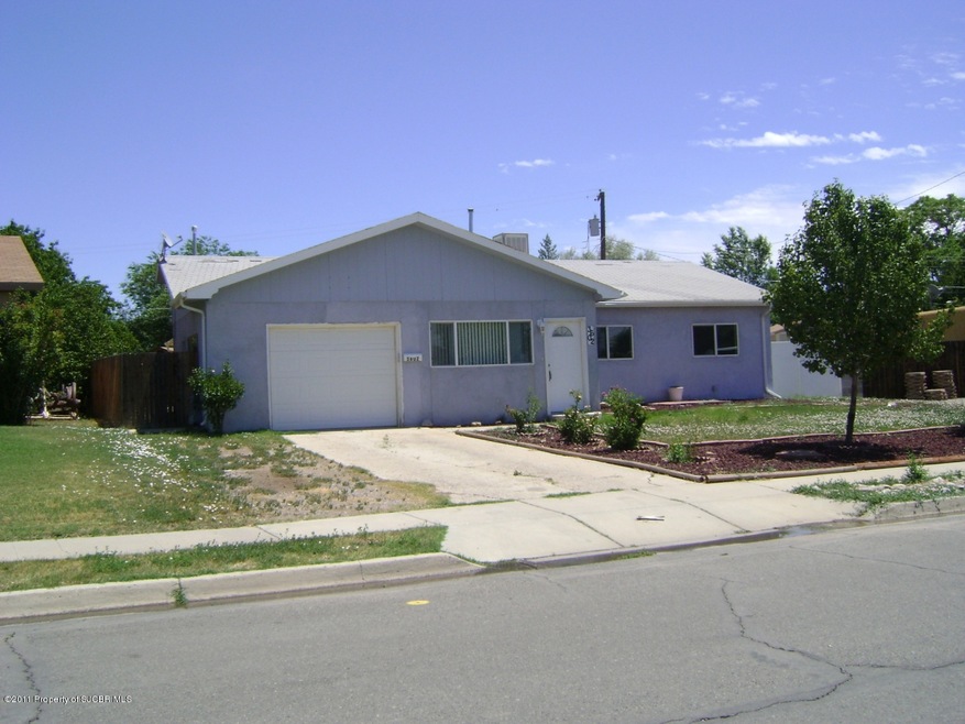 3602 Sierra Vista Dr, Farmington, NM 87402 - photo 1