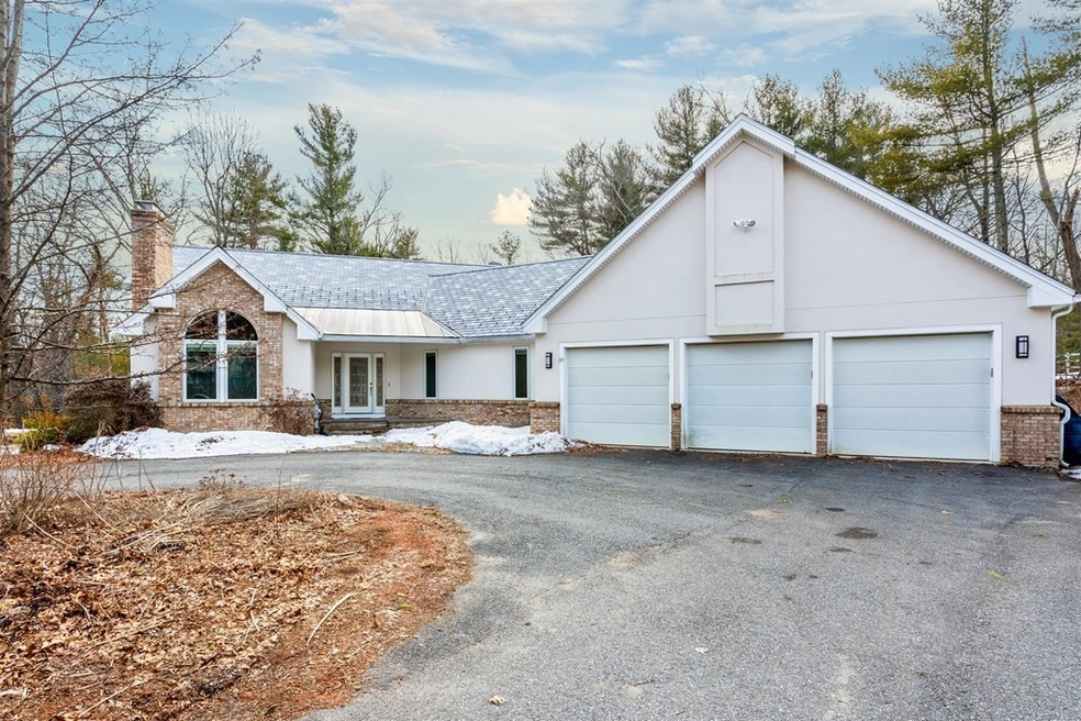 33 Main St, Princeton, MA 01541 - photo 1