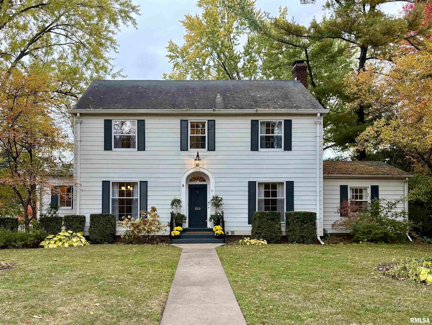 For Sale $385,000 • Co-Listing Agent