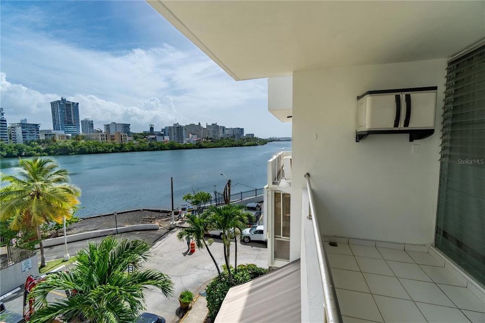 For Rent $1,900/month
