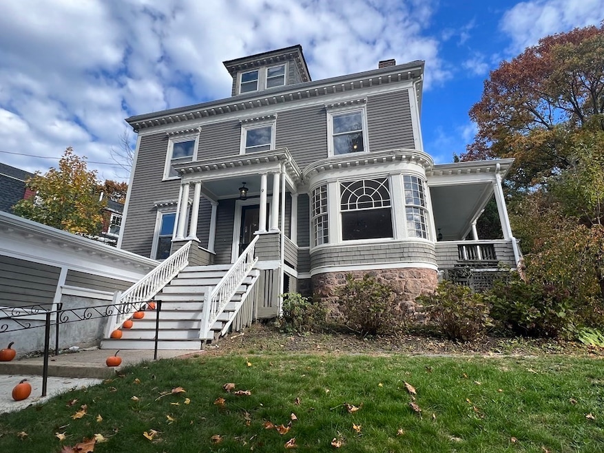9 Farragut Rd, Swampscott, MA 01907 - photo 1
