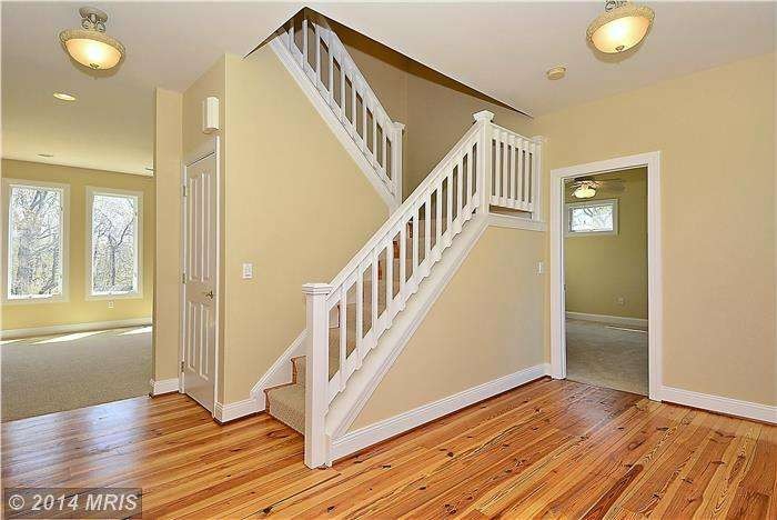 1896 Pleasant Plains Rd, Annapolis, MD 21409 - photo 1