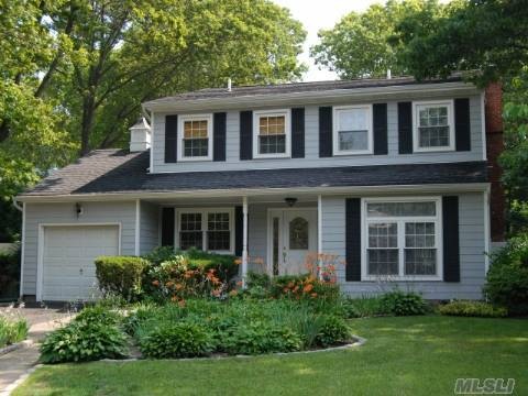 Sayville, 9 Room, 4 Br, 2.5 Bath Colonial - CAC- Hardwood Floors