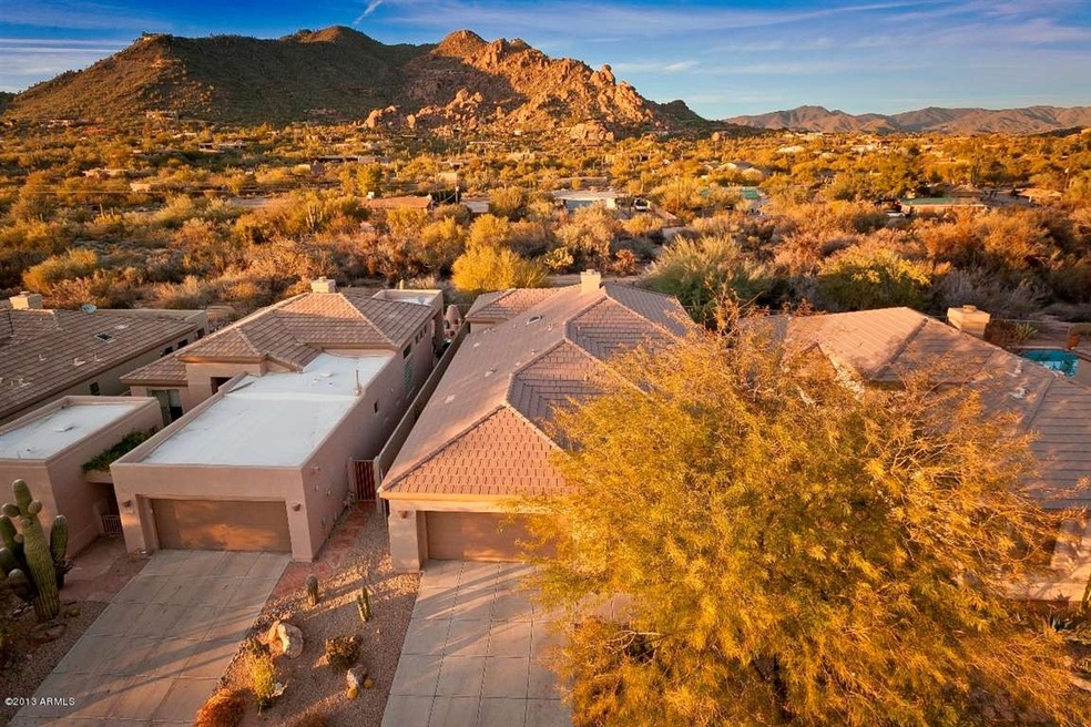 Private, Black Mtn, Boulder, Desert View