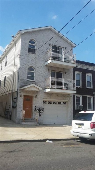 11 Morton Place, Jersey City, NJ 07305 - photo 1