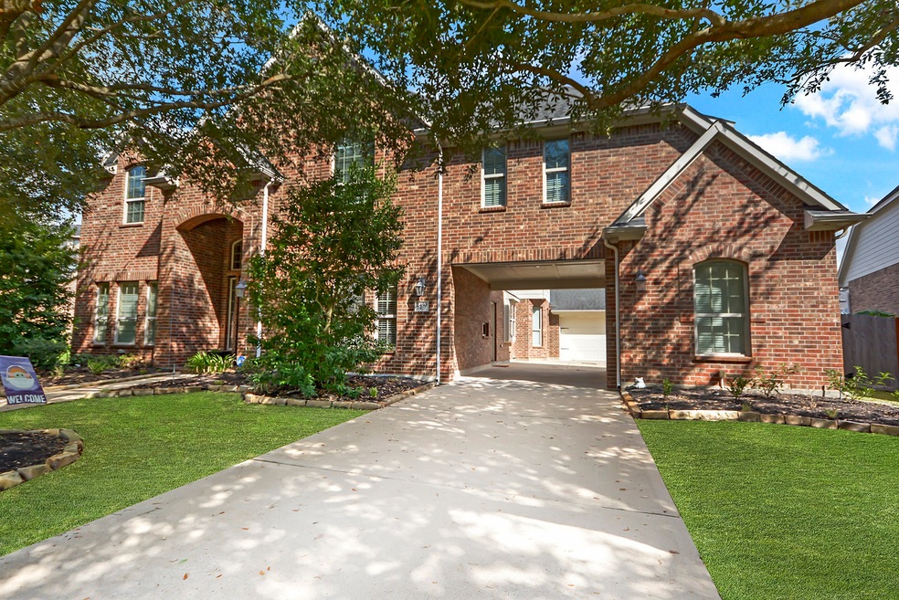 Professionally landscaped and upgrades throughout this lovely Home which is located in the sought-after community of Firethrone. Home offers a 3 car garage and porte cochere.