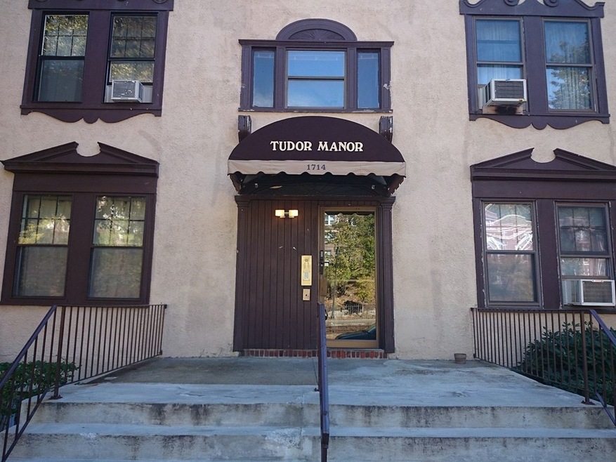 1714 Commonwealth Ave unit 4, Brighton, MA 02135 - photo 1