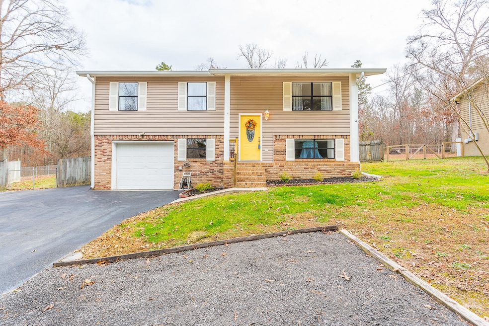 5419 Long Hollow Rd, Rock Spring, GA 30739 - photo 1