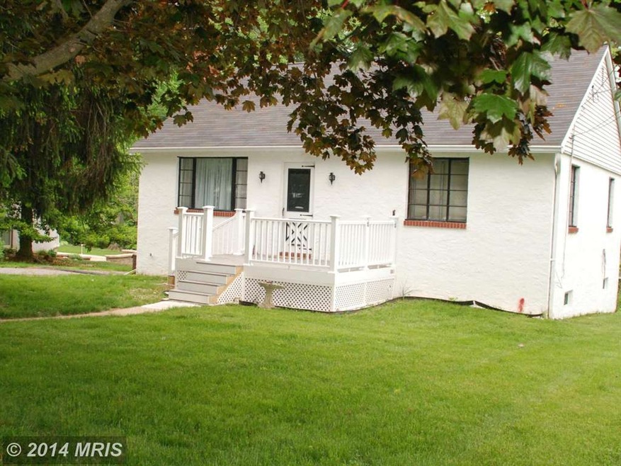 239 Gralan Rd, Catonsville, MD 21228 - photo 1