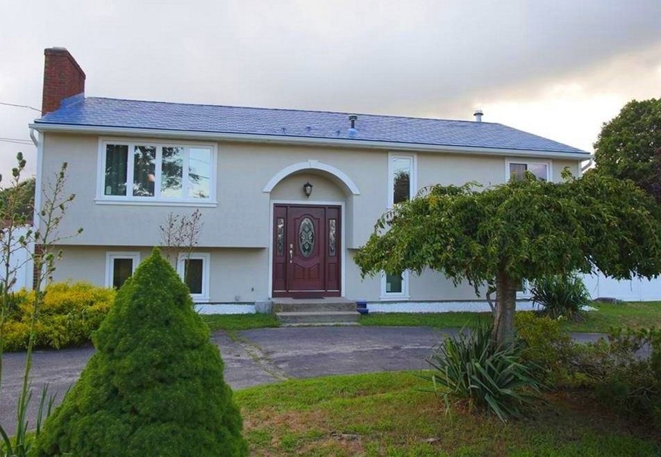 41 Glen Meadows Ct, Warwick, RI 02889 - photo 1