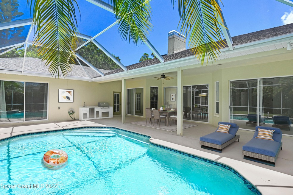 Virtually staged summer kitchen