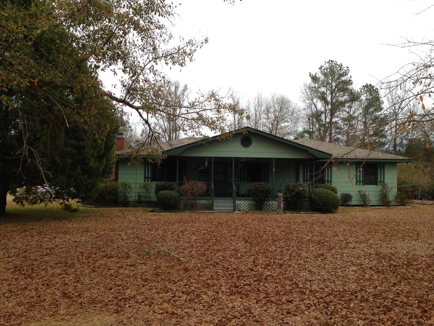 131 Pumping Station Rd_Front