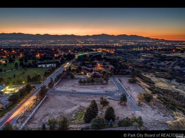 10696 S Quail Crest Ln, Sandy, UT 84092 - photo 1