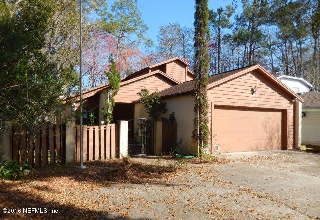 5438 Mariners Cove Dr, Jacksonville, FL 32210 - photo 1