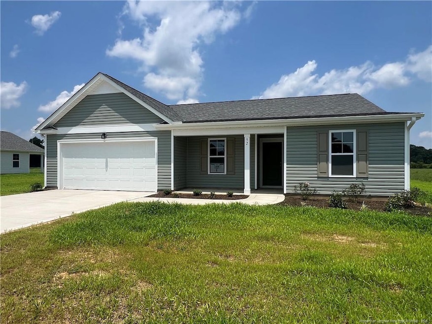 92 Dalton Dr, Lumber Bridge, NC 28357 - photo 1