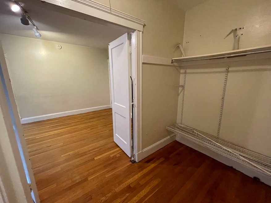 64 Queensberry St unit 324, Boston, MA 02215 - photo 1