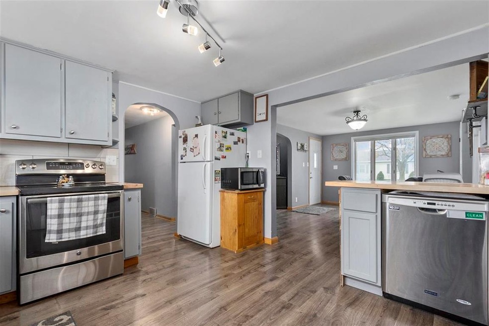 2616 N William St, Appleton, WI 54914 - photo 1