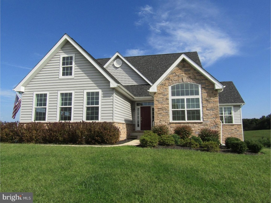 307 Derik Ct, New Castle, DE 19720 - photo 1