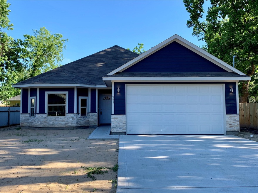 941 Marcolin St, Houston, TX 77088 - photo 1