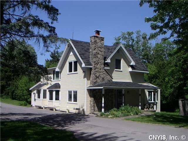 Exterior Front. Income.  1stfloor $1800 mth with t