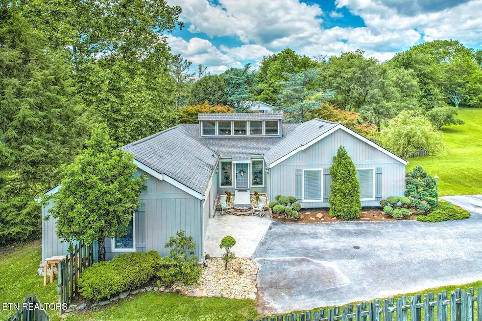 121 Spencer Ln, Rockwood, TN 37854 - photo 1