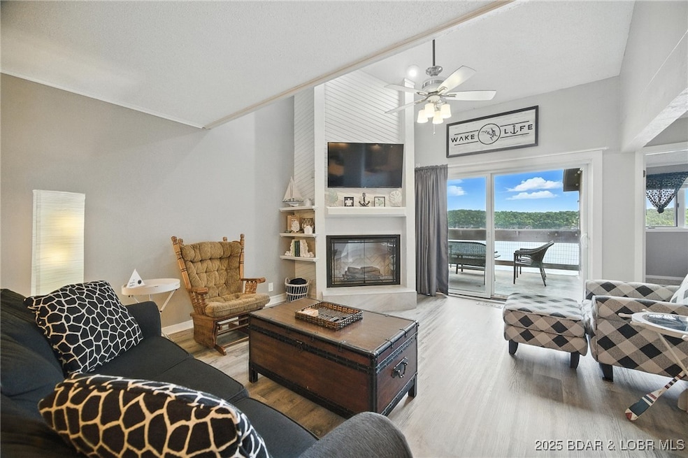 For Sale $345,999 • Co-Listing Agent