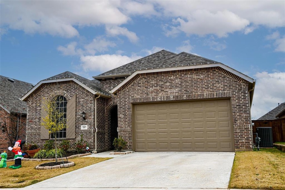 3857 Iron Ore Dr, Denison, TX 75020 - photo 1