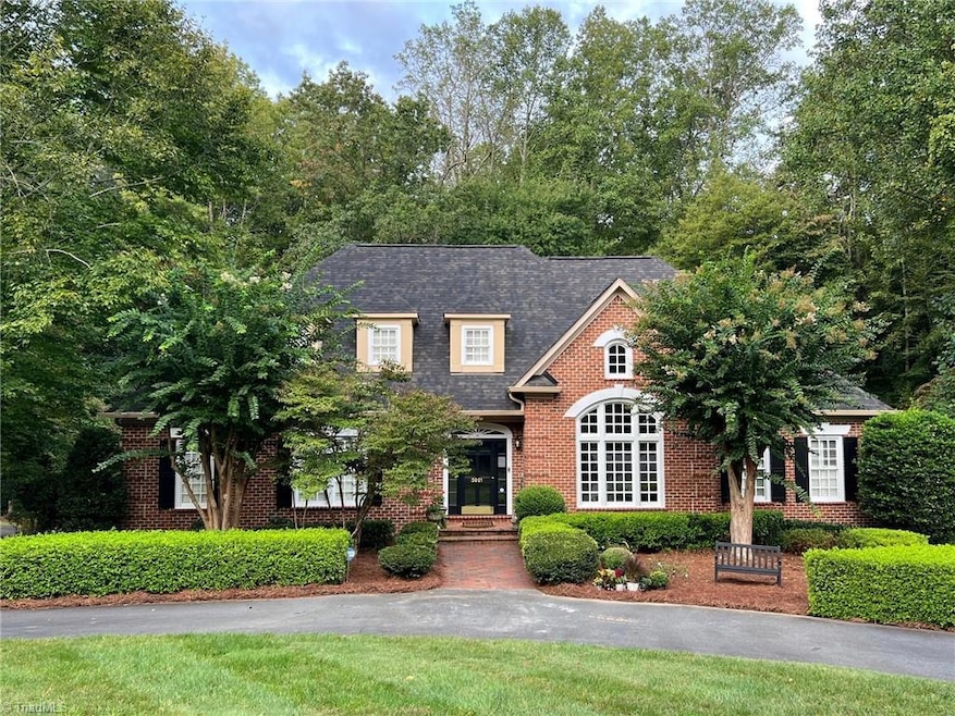 Welcome to 3921 Beechridge Road!