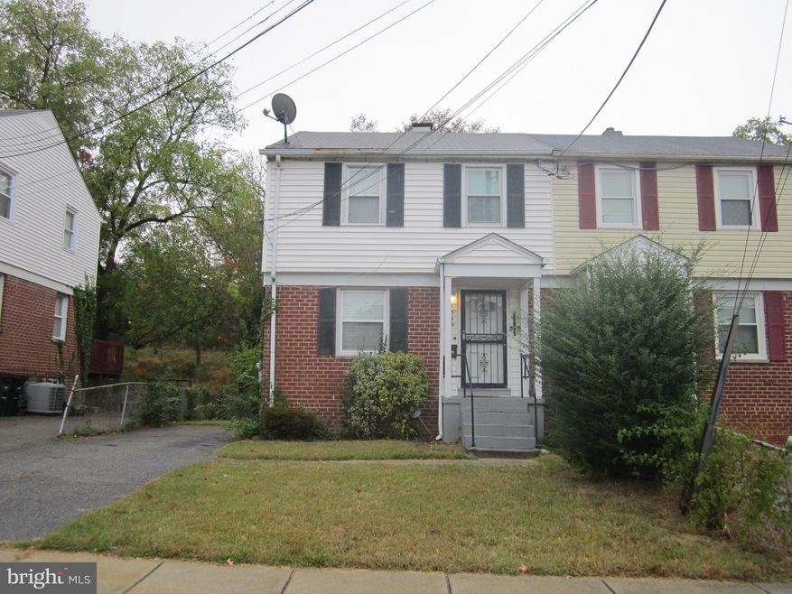 unlisted-address, Temple Hills, MD 20748 - photo 1