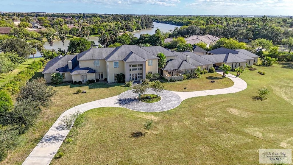 5126 Kensington Ln, Brownsville, TX 78526 - photo 1