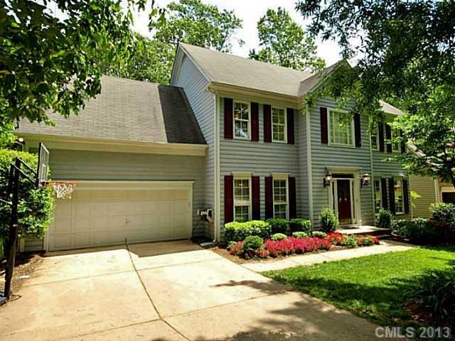 8629 New Oak Ln, Huntersville, NC 28078 - photo 1