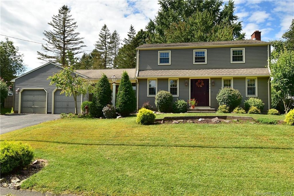 260 Abbe Rd, Enfield, CT 06082 - photo 1