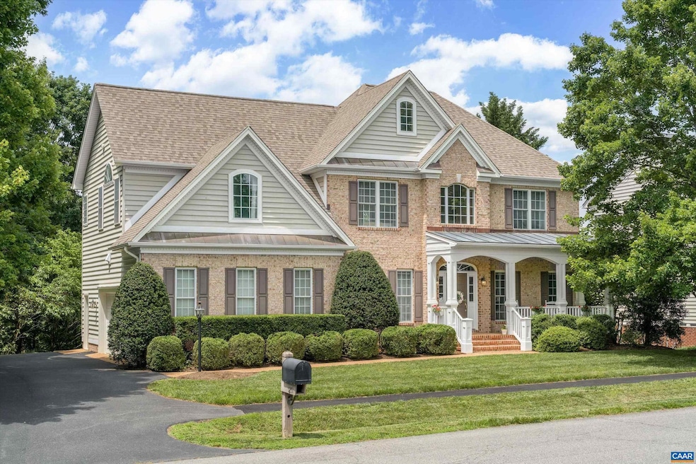 Pending $825,000