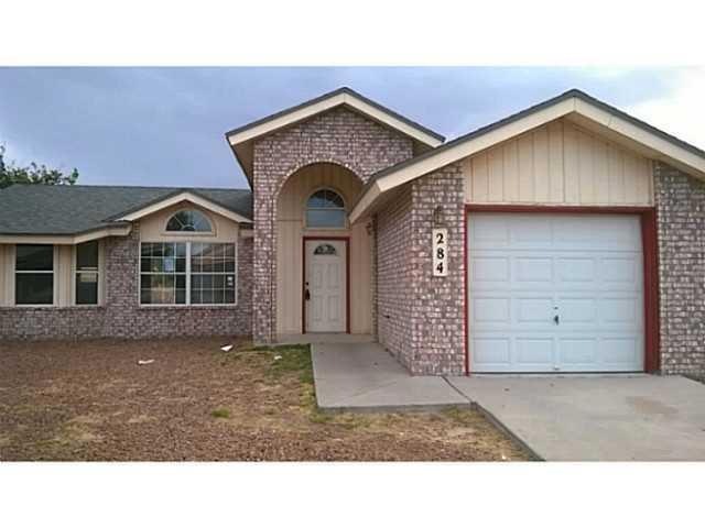 284 Barrel Cactus Dr, Horizon City, TX 79928 - photo 1